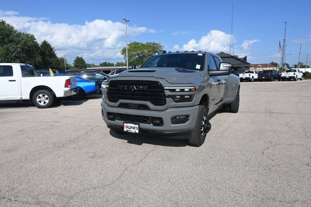 New 2026 RAM 3500 Laramie AWD/4WD image 2