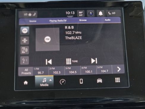Used 2023 Jeep Grand Cherokee L Laredo w/ Luxury Tech Group I RWD image 16
