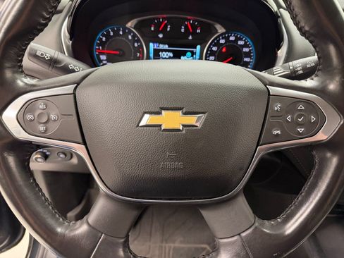 Used 2018 Chevrolet Traverse LT FWD image 9