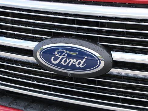 Used 2022 Ford F350 Limited AWD/4WD image 12