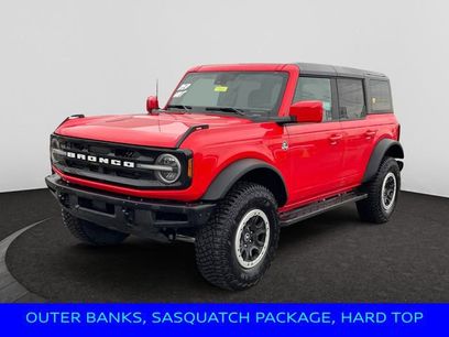 New 2024 Ford Bronco Outer Banks w/ Sasquatch Package