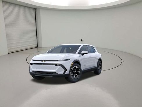 New 2026 Chevrolet Equinox EV LT w/ Comfort Package image 8