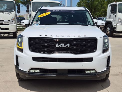 Certified 2022 Kia Telluride SX w/ SX Prestige Package AWD/4WD image 8