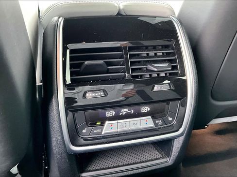 Used 2023 BMW X6 M image 39