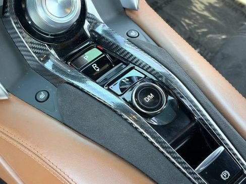 Used 2017 Acura NSX AWD/4WD image 18