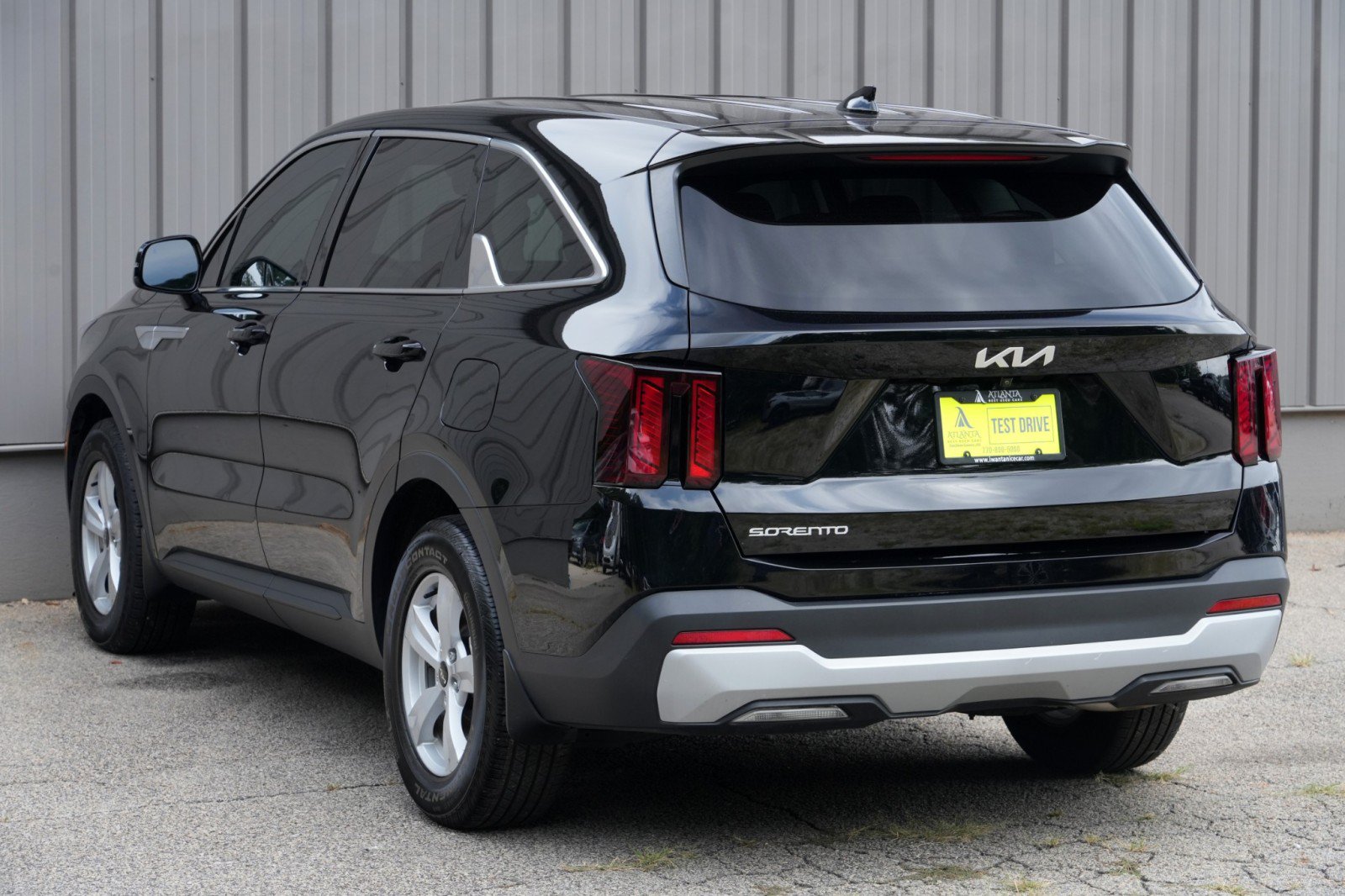 Used 2024 Kia Sorento LX FWD image 47