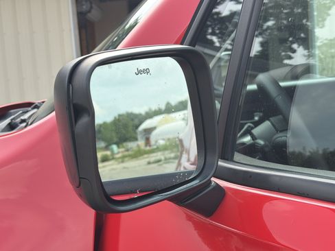 Used 2018 Jeep Renegade Sport w/ Power & Air Group AWD/4WD image 12