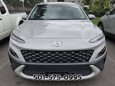Used 2023 Hyundai Kona SEL w/ Convenience Package FWD image 6