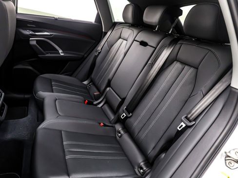 New 2025 Audi Q5 Premium Plus image 8