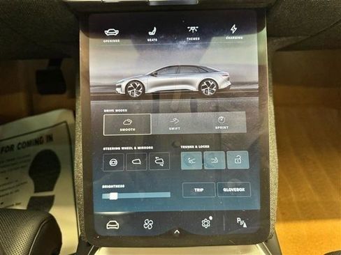 Used 2024 Lucid Air Touring AWD/4WD image 28