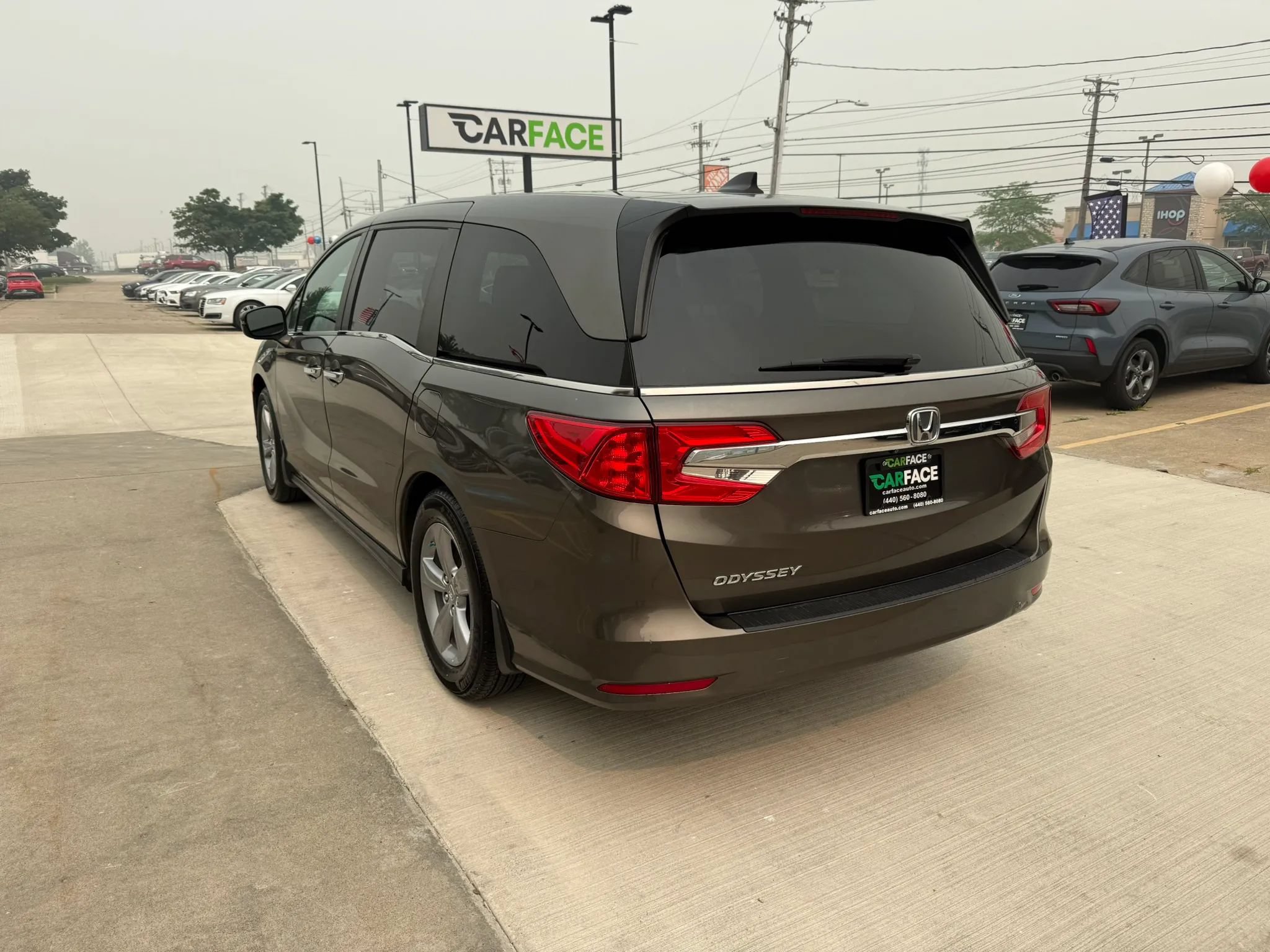 Used 2018 Honda Odyssey EX image 9