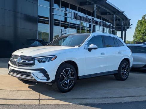 Used 2026 Mercedes-Benz GLC 300 image 5