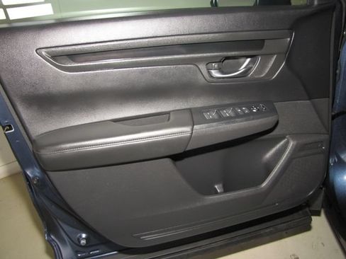 Certified 2024 Honda CR-V EX image 10