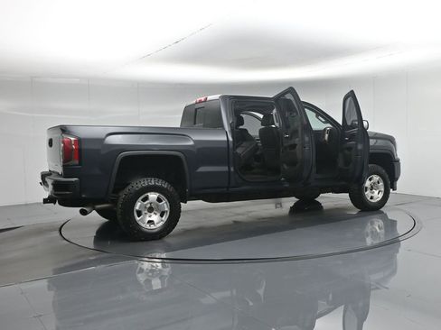 Used 2018 GMC Sierra 1500 Denali image 33