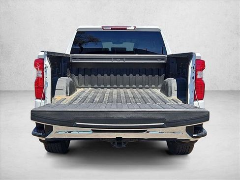 Certified 2021 Chevrolet Silverado 1500 LT RWD image 10