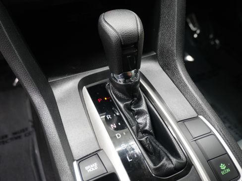 Used 2020 Honda Civic LX image 19