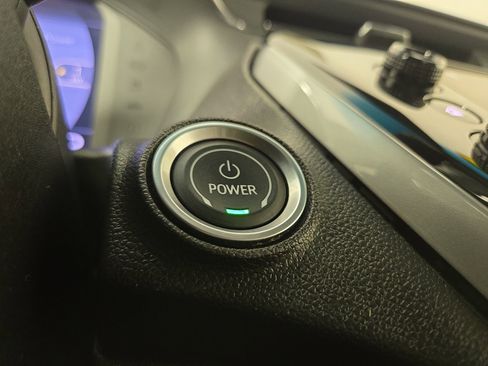 Certified 2023 Chevrolet Bolt LT w/ Driver Confidence Package image 25