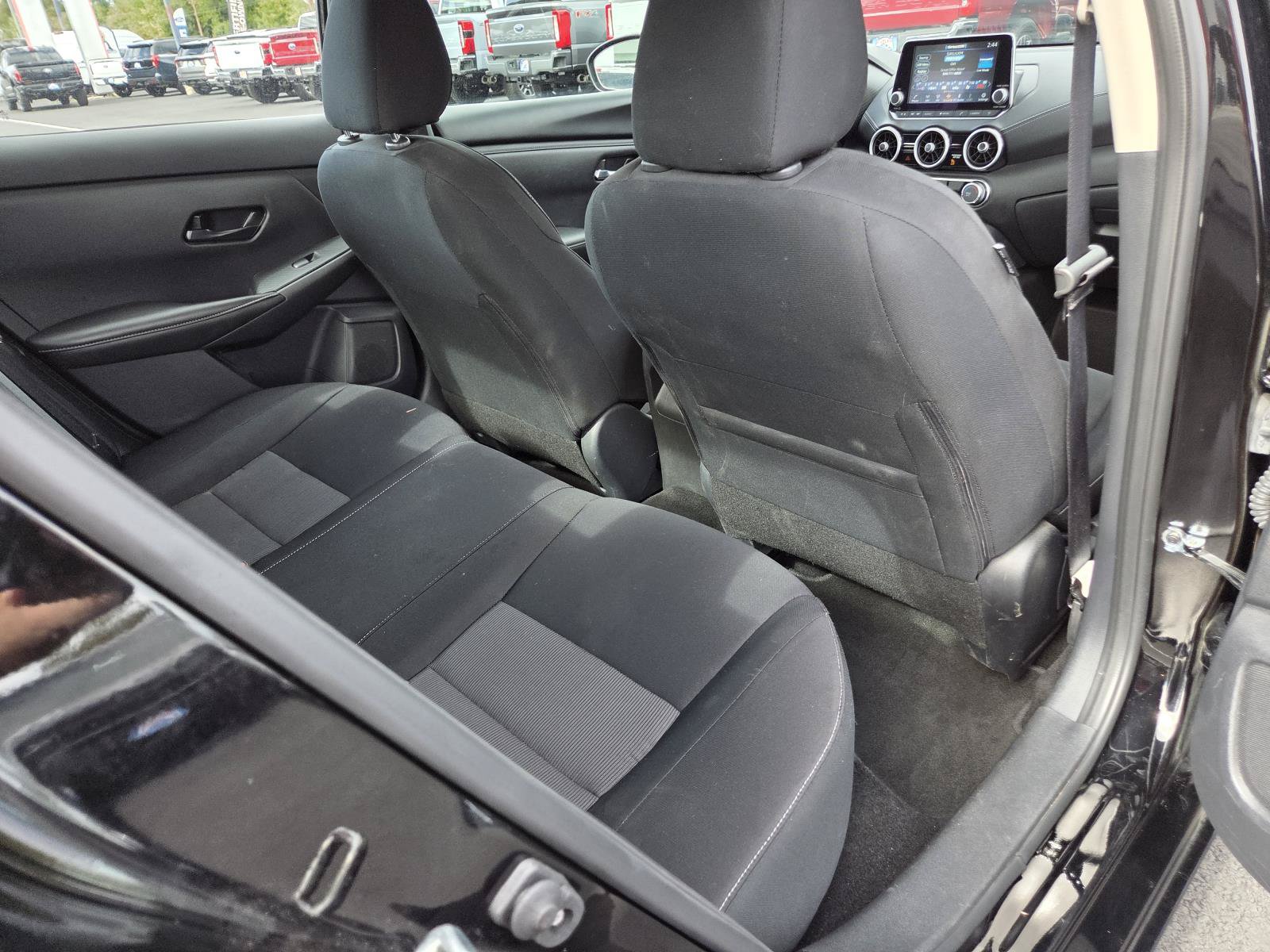Used 2024 Nissan Sentra SV FWD image 19