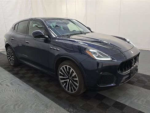 Used 2023 Maserati Grecale Modena AWD/4WD image 3