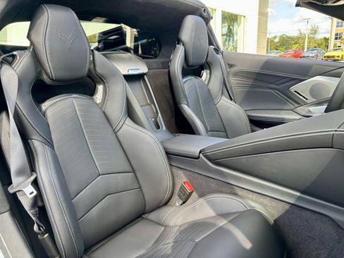 Used 2023 Chevrolet Corvette Z06 w/ Z07 Performance Package image 24