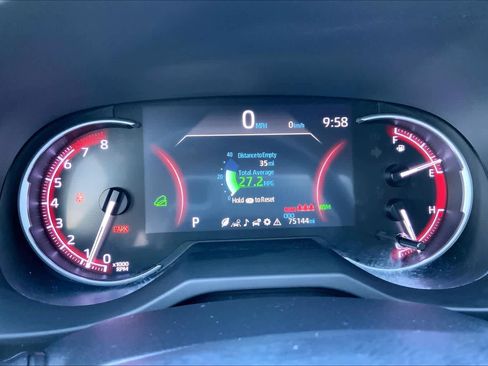 Used 2020 Toyota RAV4 Limited image 26