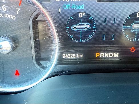 Used 2021 Ford Expedition XLT image 13