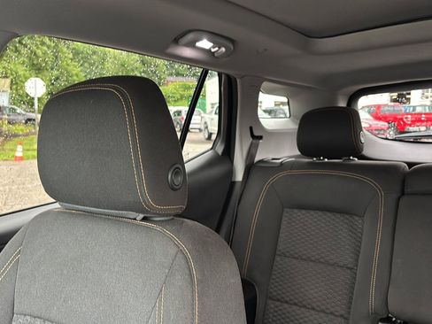 Used 2018 GMC Terrain SLE w/ Driver Convenience Package FWD image 34