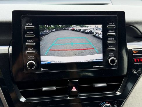 Used 2022 Toyota Camry LE FWD image 23