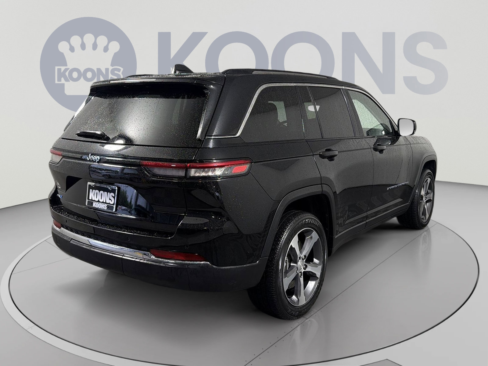 Used 2023 Jeep Grand Cherokee 4WD 4xe image 7