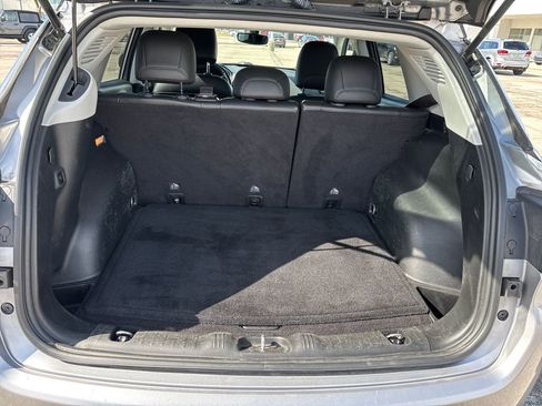 Used 2019 Jeep Compass Limited image 24