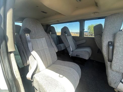 Used 2015 Chevrolet Express 3500 LT w/ LT Preferred Equipment Group RWD image 18