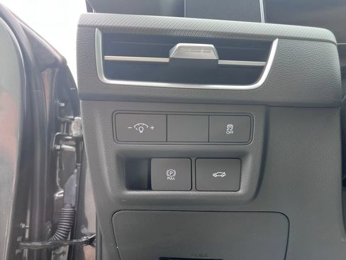 Used 2025 Hyundai Sonata SEL FWD image 10