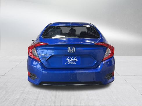 Used 2018 Honda Civic EX image 6