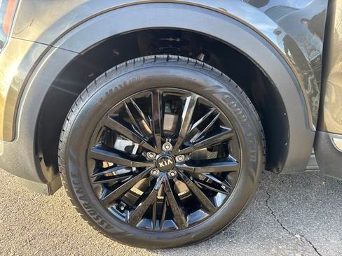 Used 2021 Kia Telluride SX w/ SX Prestige Package image 10