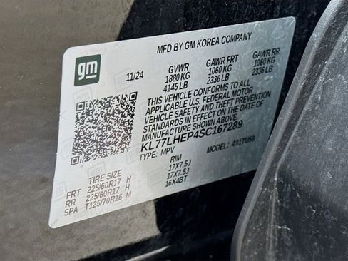 Used 2025 Chevrolet Trax LT image 30