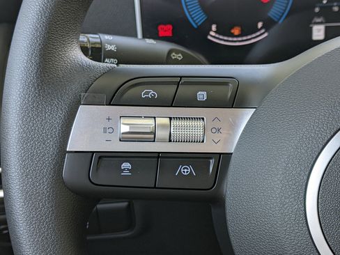 New 2026 Hyundai Tucson SE image 19