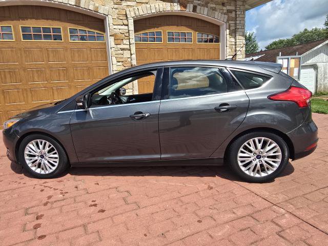 Used 2015 Ford Focus Titanium w/ Titanium Cold Weather Package FWD image 6