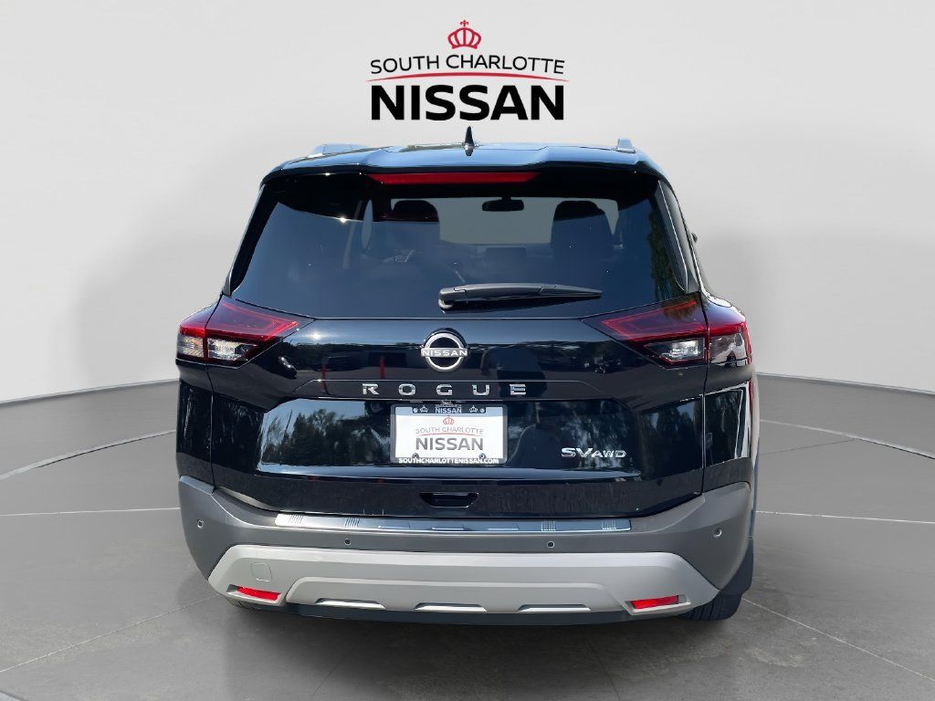 Used 2023 Nissan Rogue SV w/ SV Premium B Package AWD/4WD image 5