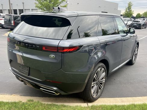 Used 2023 Land Rover Range Rover Sport SE AWD/4WD image 31