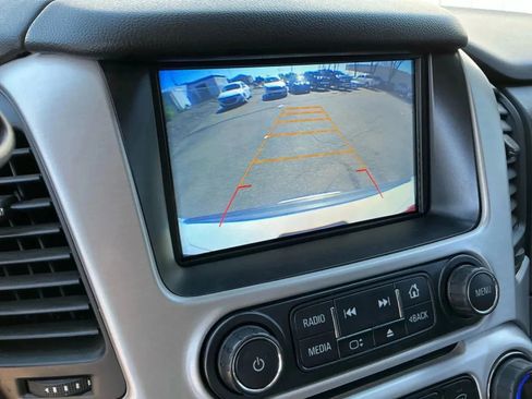 Used 2017 GMC Yukon SLT w/ Open Road Package image 33