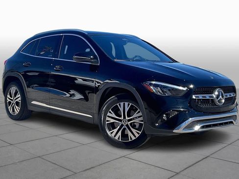 Used 2025 Mercedes-Benz GLA 250 image 3