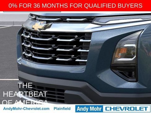 New 2027 Chevrolet Equinox LT w/ Safety and Technology Package FWD image 17