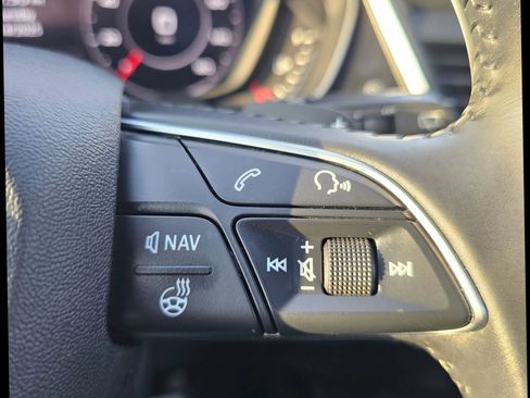 Used 2019 Audi Q5 2.0T Premium Plus w/ Premium Plus Package image 15