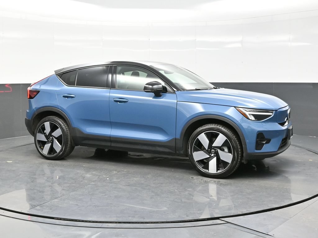 Used 2022 Volvo C40 P8 Recharge Ultimate AWD/4WD image 8
