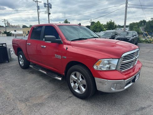 Used 2016 RAM 1500 Big Horn AWD/4WD image 3