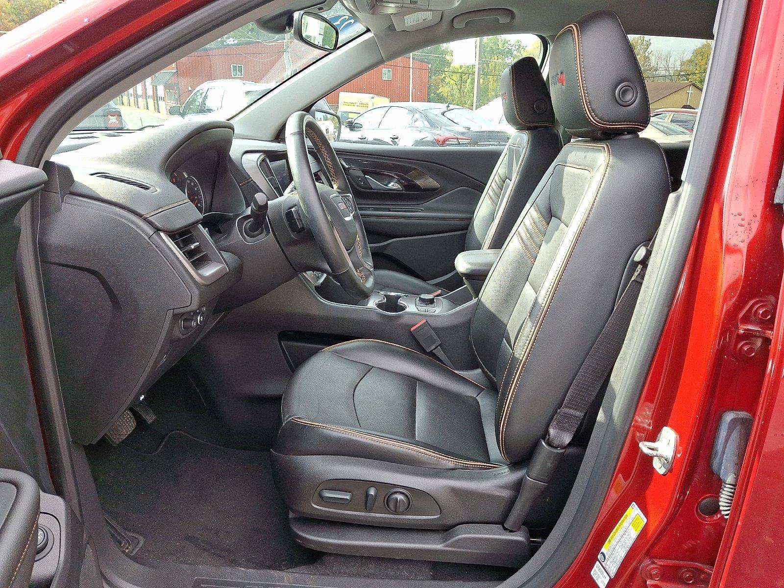 Used 2023 GMC Terrain AT4 AWD/4WD image 14