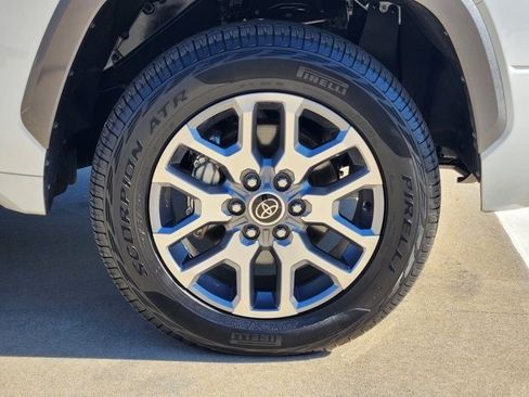 Used 2024 Toyota Tundra 1794 Edition image 10