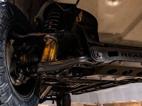 Used 2022 Chevrolet Silverado 1500 ZR2 w/ Technology Package image 14