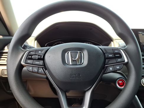 Used 2019 Honda Accord LX image 26