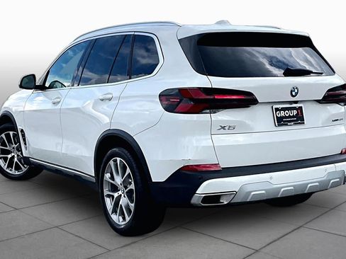 Used 2024 BMW X5 xDrive40i w/ Premium Package AWD/4WD image 12